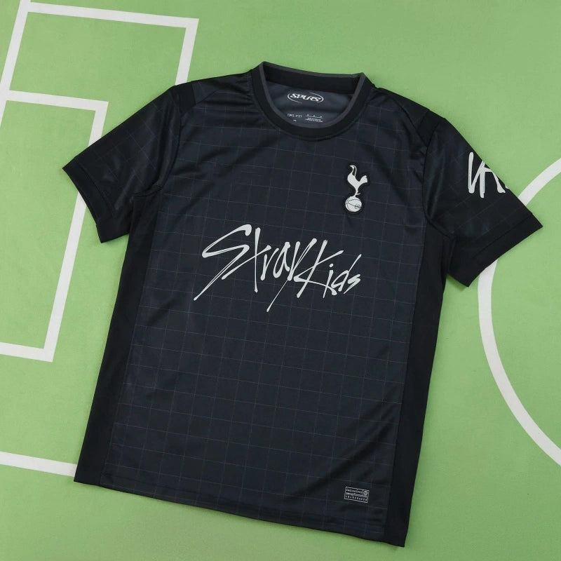 Tottenham Hotspur F.C. 25/26 – Jersey Frenzy Edition