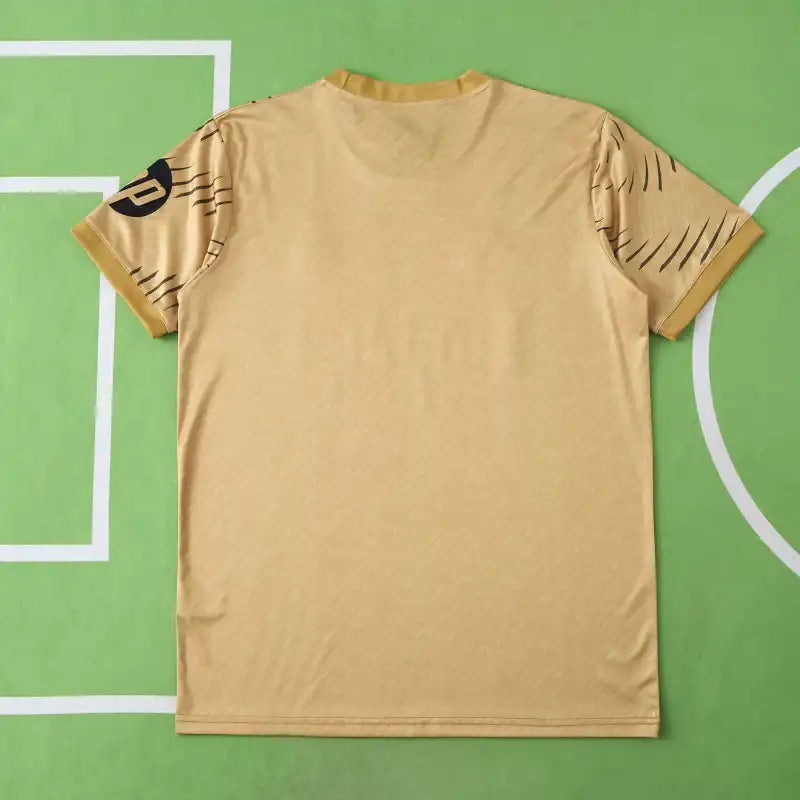 Real Madrid CF Golden Frenzy – Jersey Edición Especial
