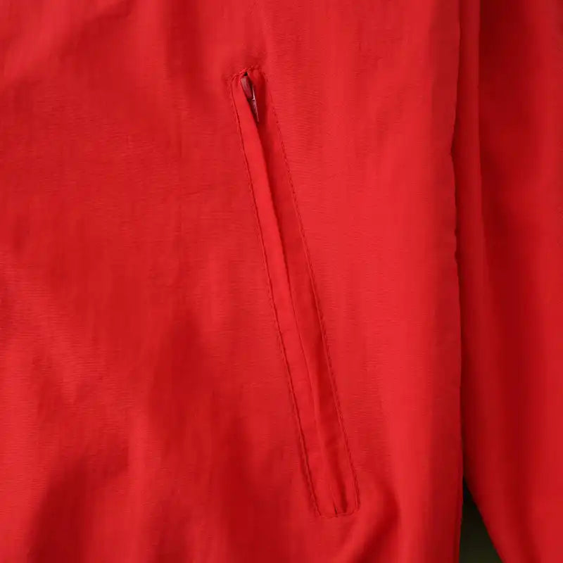 2025 Real Madrid CF Cortavientos Reversible – Rojo y Blanco