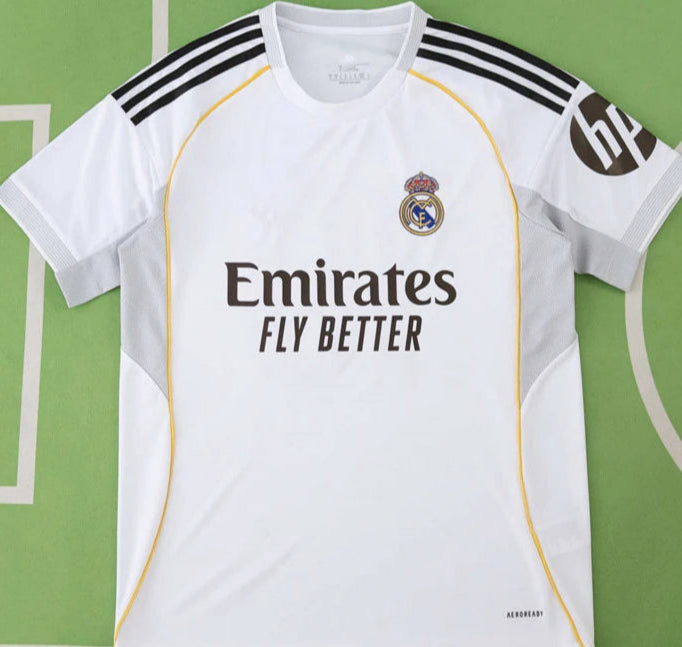 25/26 season Real Madrid CF Modrić Leyenda Frenzy Edición