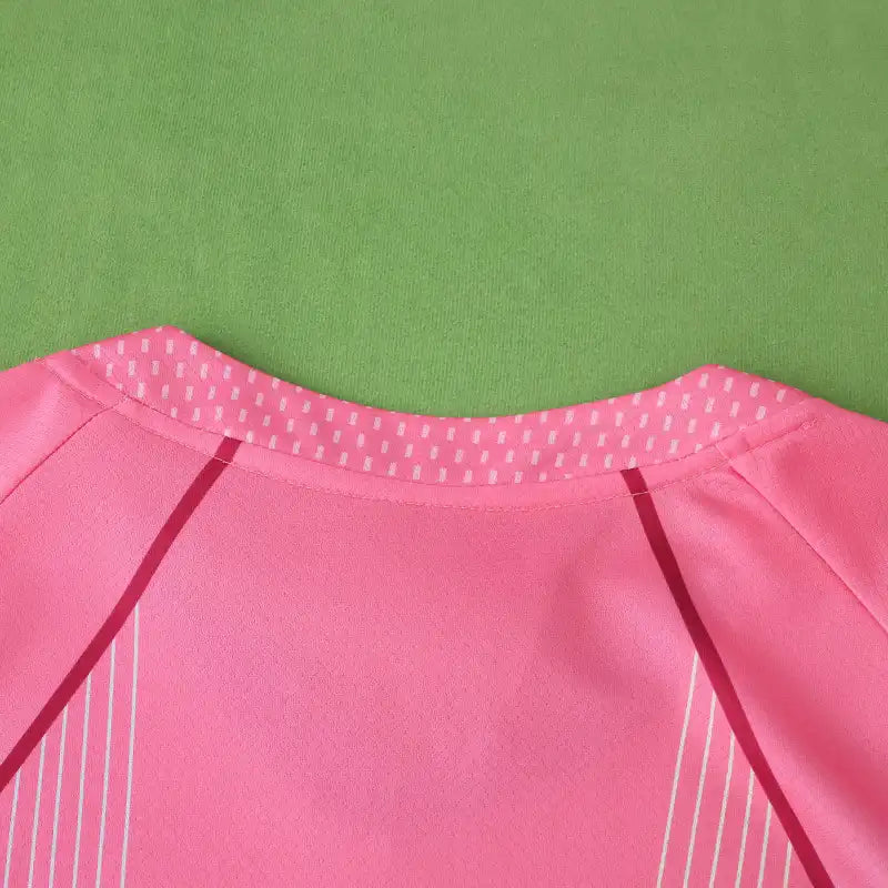 FC Barcelona 25/26 – Camiseta Rosa Frenzy Edition Fan Version