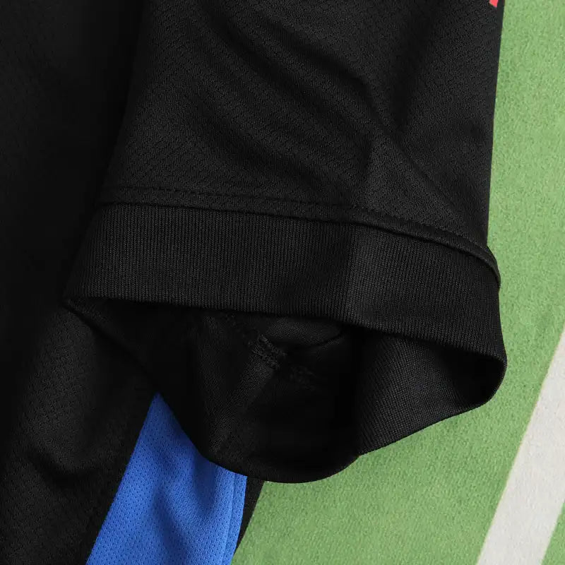FC Barcelona 24/25 – Camiseta de Visitante Edición Limitada Travis Scott (Versión Fan)