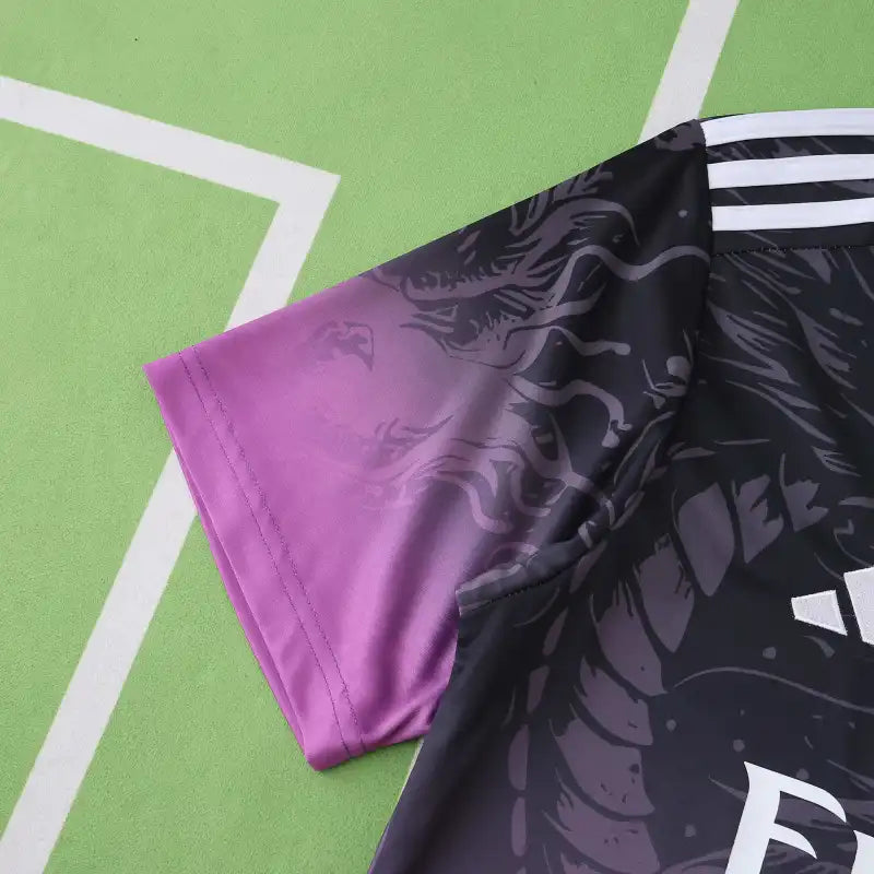 Real Madrid CF Dragón Negro & Morado – Jersey Edición Especial Frenzy
