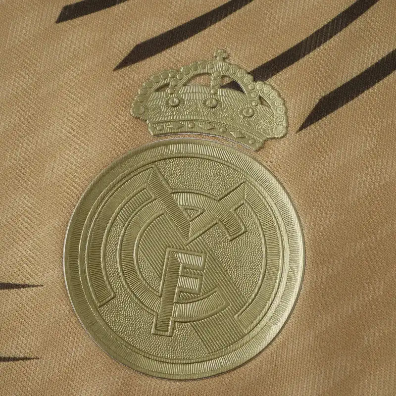 Real Madrid CF Golden Frenzy – Jersey Edición Especial